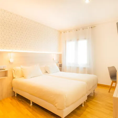 Guest house Gran Duque 2*